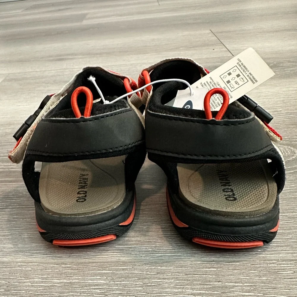 NWT. Old Navy Kids Sandals - Size 13